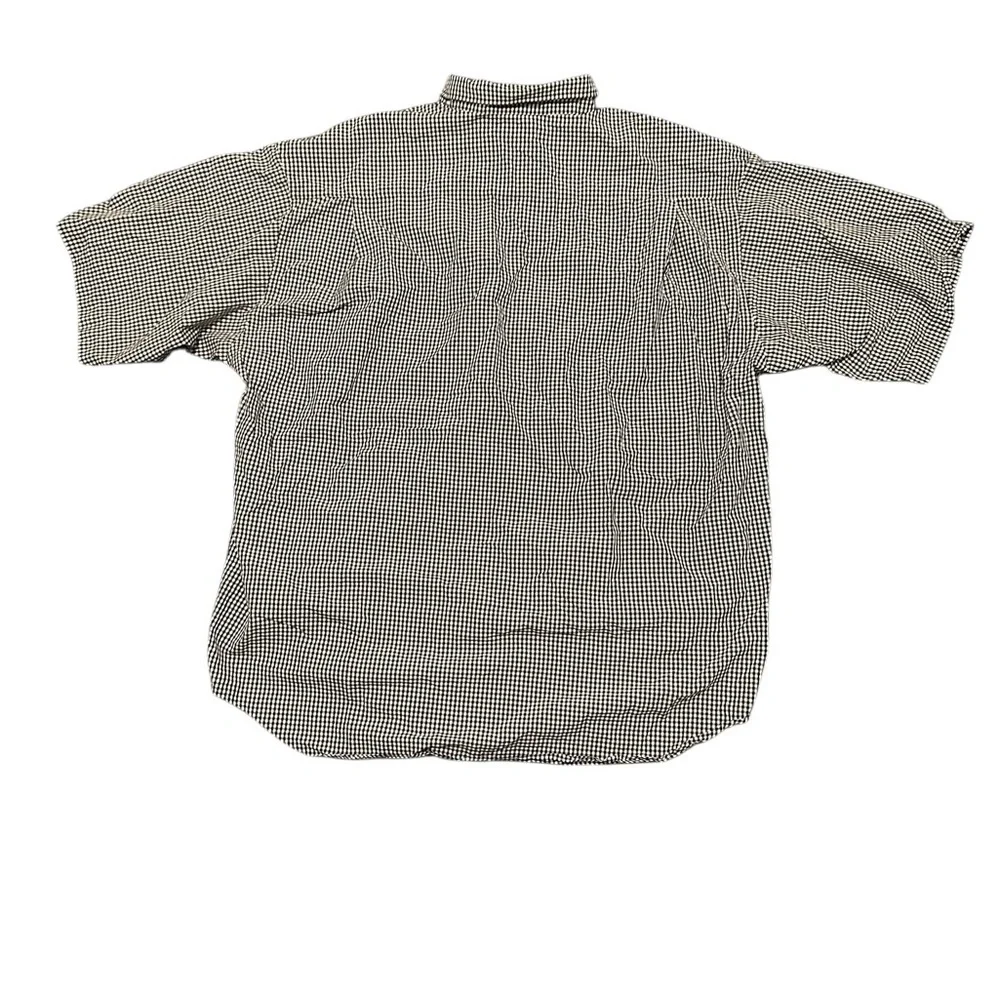 Balenciaga Black&White, Balenciaga men shirt size 41, pre-owned, gently used.